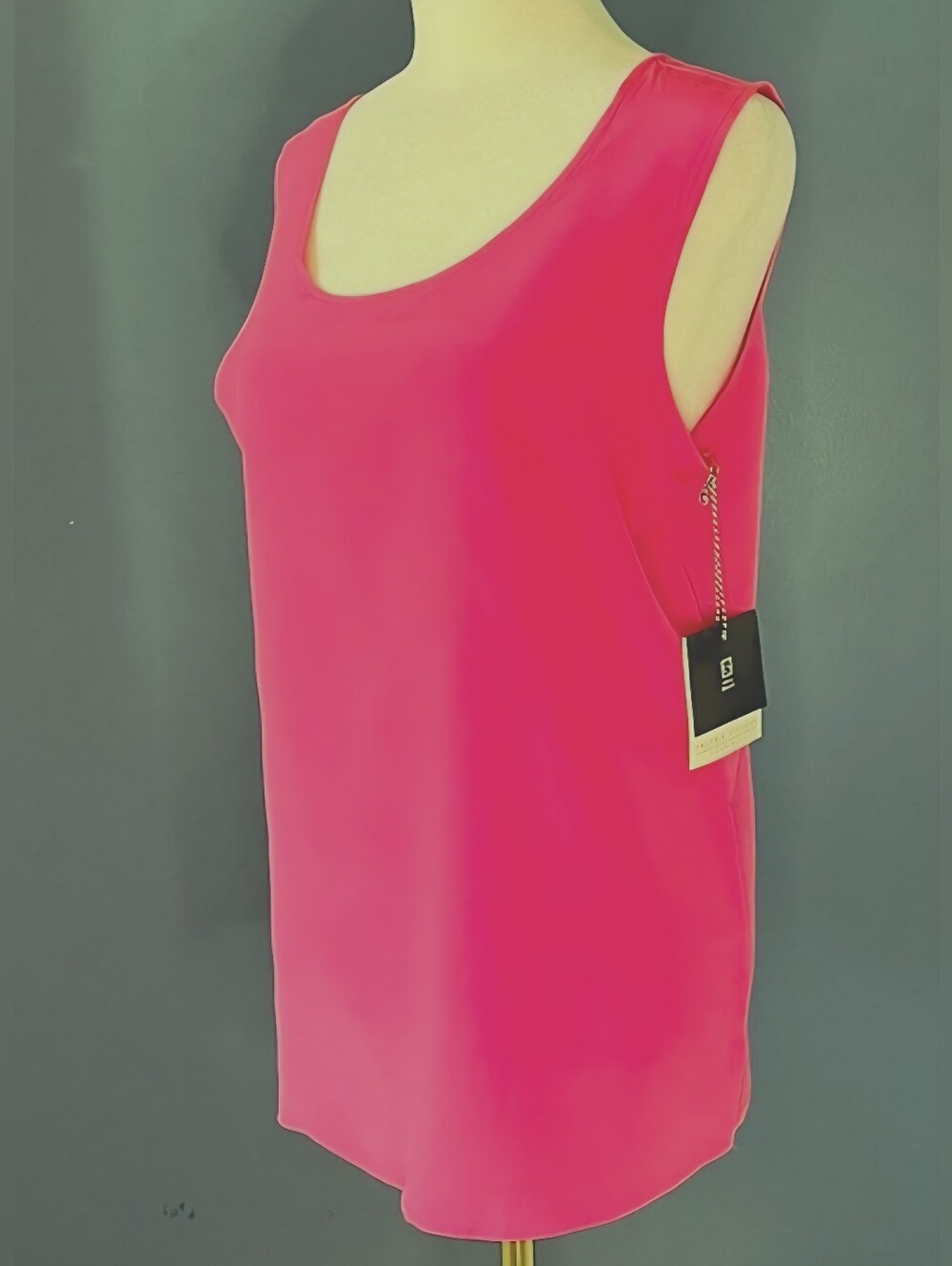 Valerie Stevens Pure Silk Size 10 Hot Pink Tank NWT